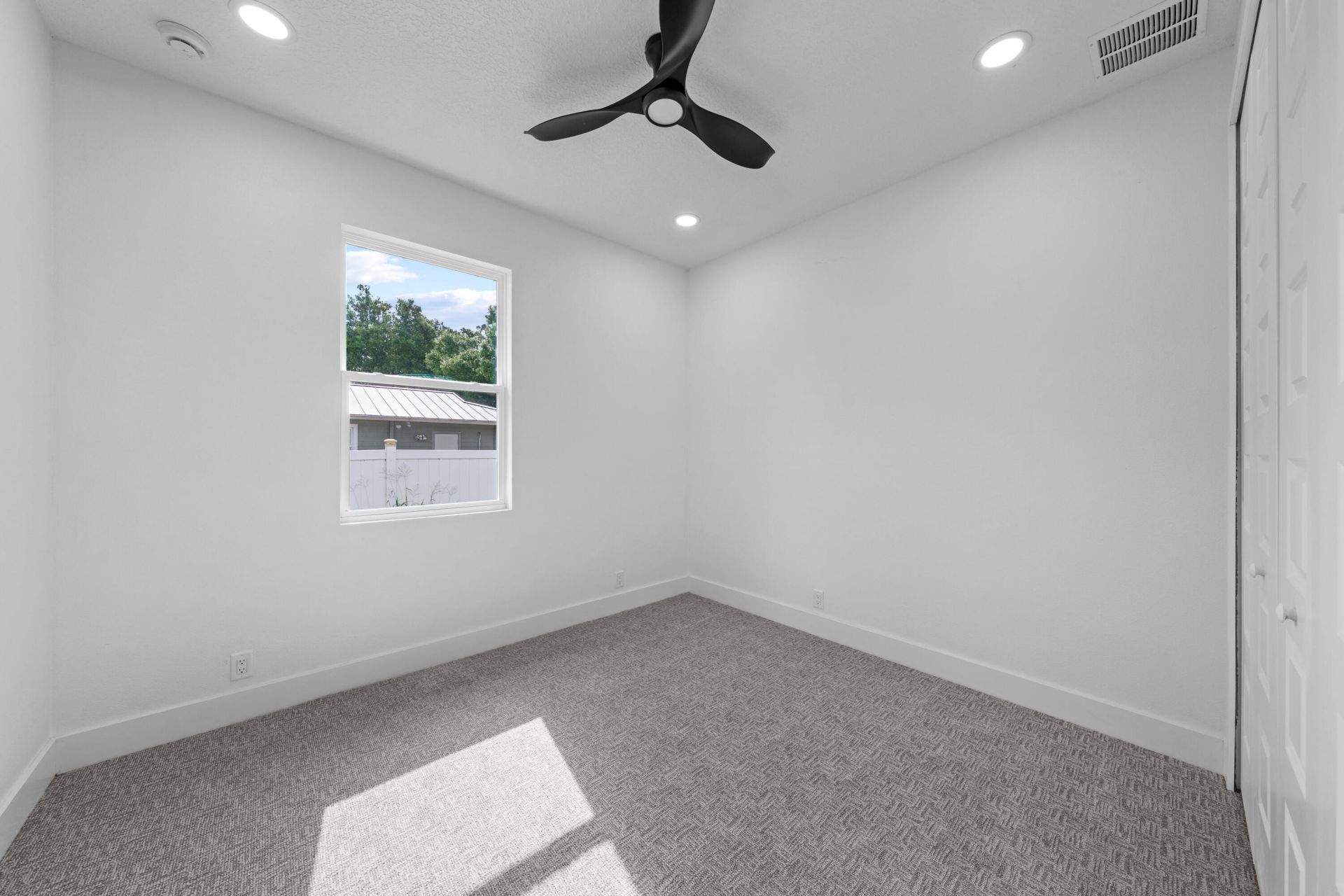 6904 Salerno Road, Fort Pierce, FL 34951 Photo