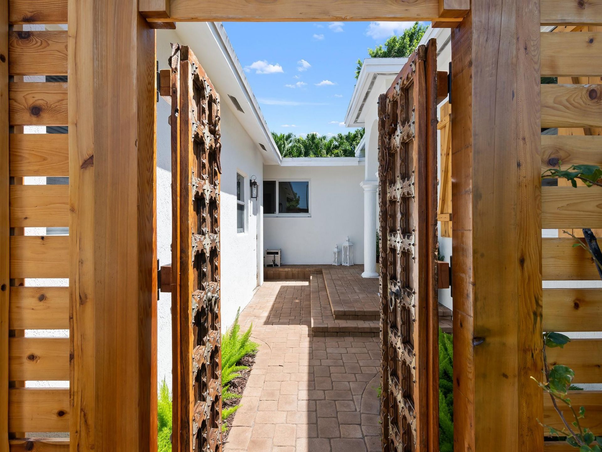 812 NW 26th Street, Wilton Manors, FL 33311 Photo