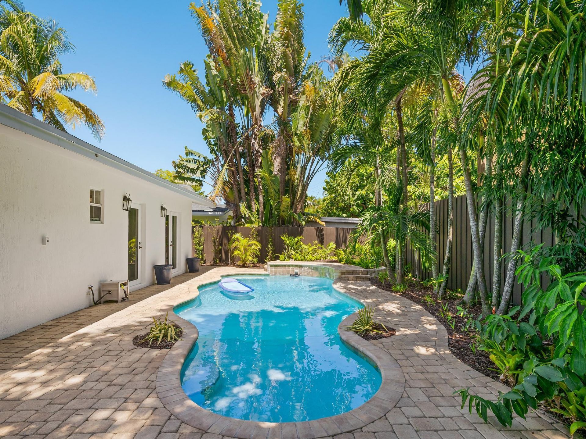 812 NW 26th Street, Wilton Manors, FL 33311 Photo