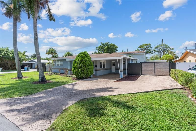 1498 NE 39th Street, Oakland Park, FL 33334 Main Photo