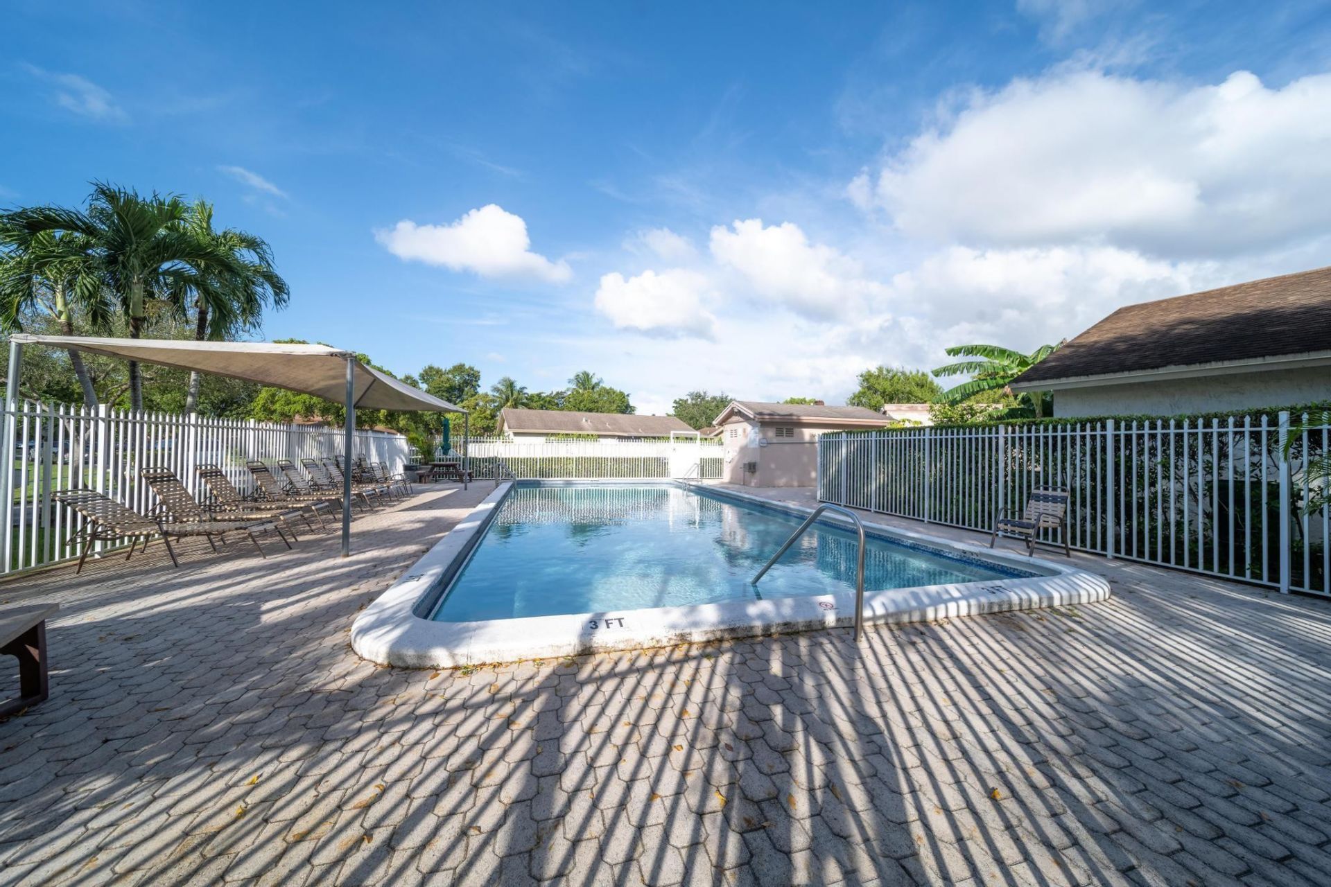 2259 Nova Village Drive, Davie, FL 33317 Photo