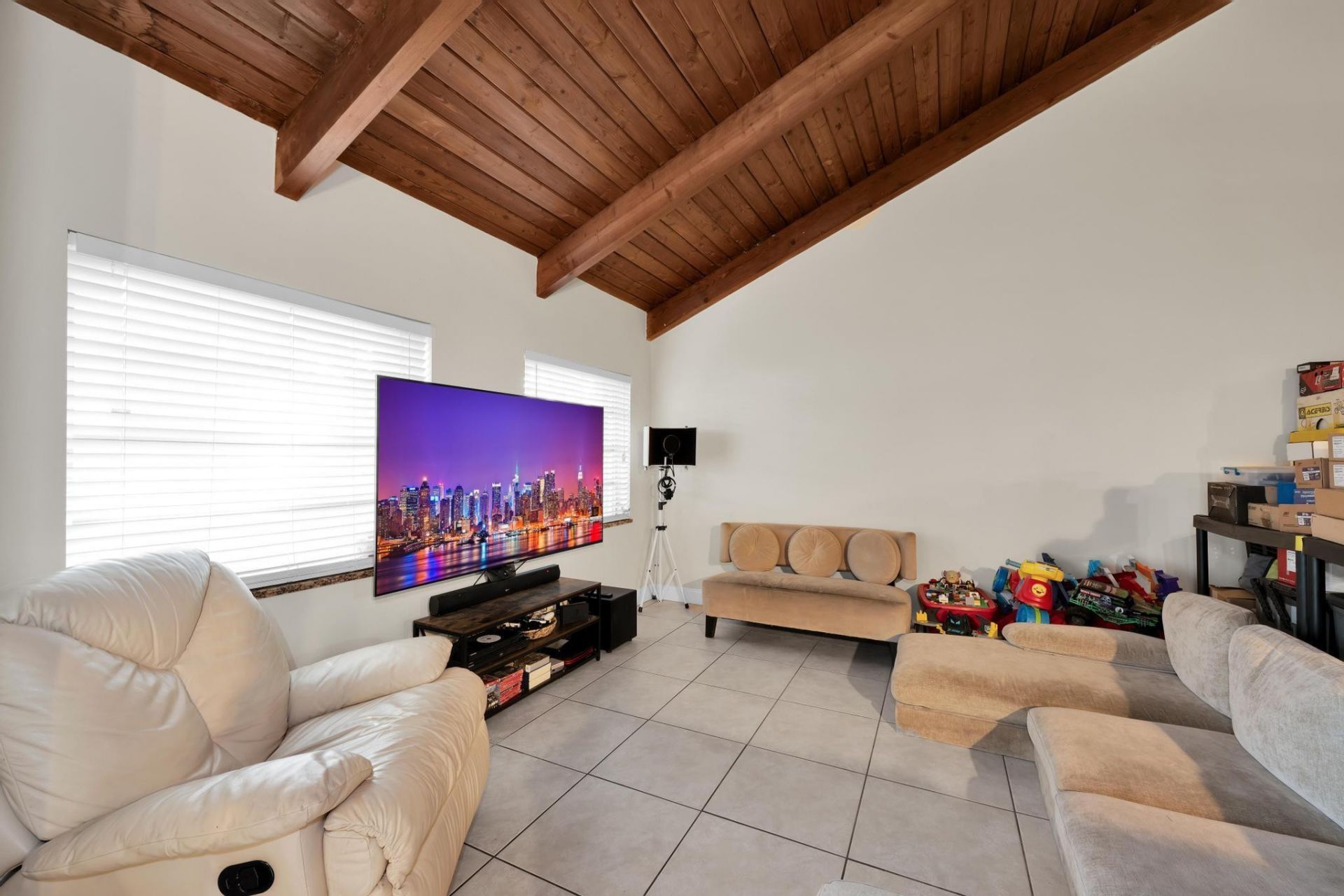 2259 Nova Village Drive, Davie, FL 33317 Photo