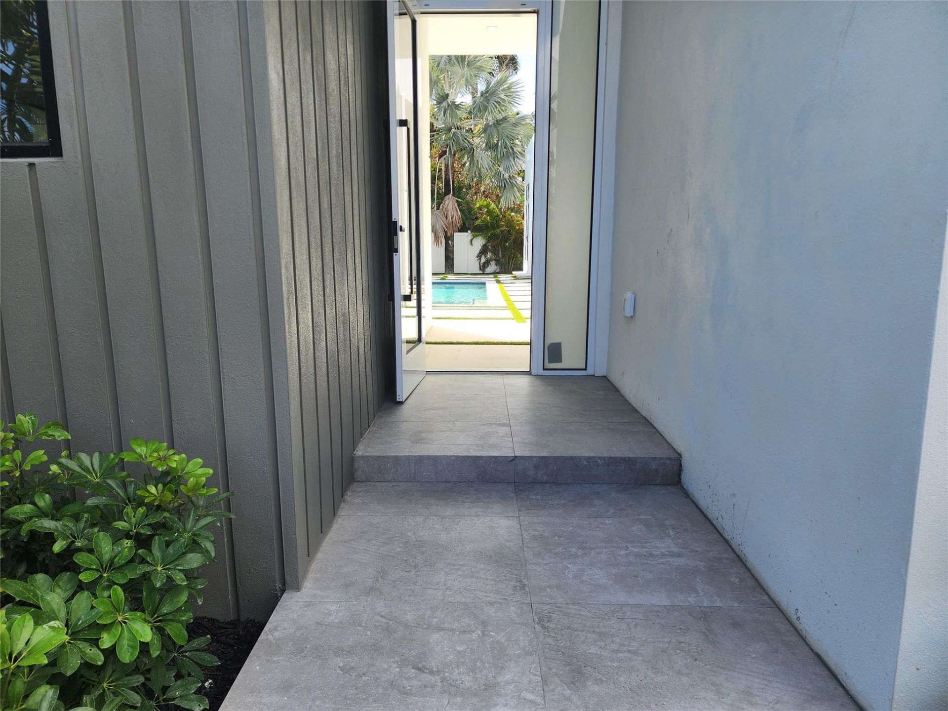 40 NE 16th Place, Fort Lauderdale, FL 33305 Photo