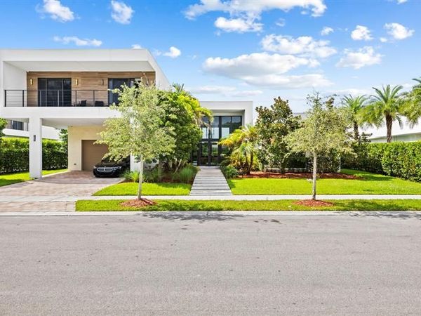 16768 Natures Way, Weston, FL 33326