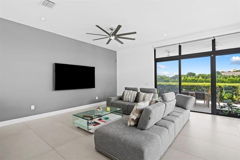 16768 Natures Way, Weston, FL 33326 Photo