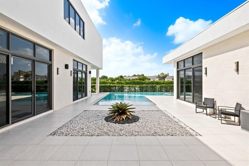 16768 Natures Way, Weston, FL 33326 Photo