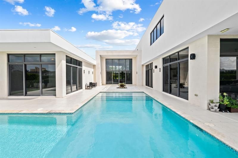 16768 Natures Way, Weston, FL 33326 Photo