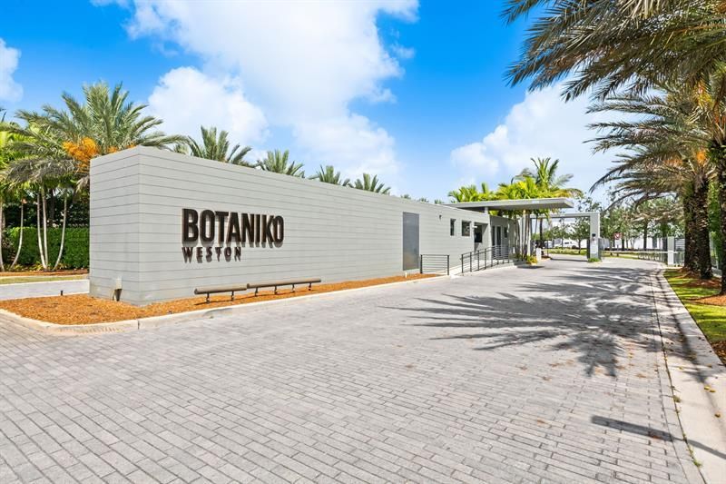 16768 Natures Way, Weston, FL 33326 Photo