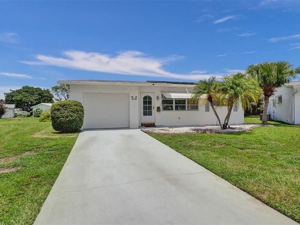 6755 NW 15th St, Margate, FL 33063