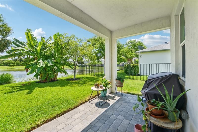 1910 Harding St, Lake Worth Beach, FL 33460 Photo