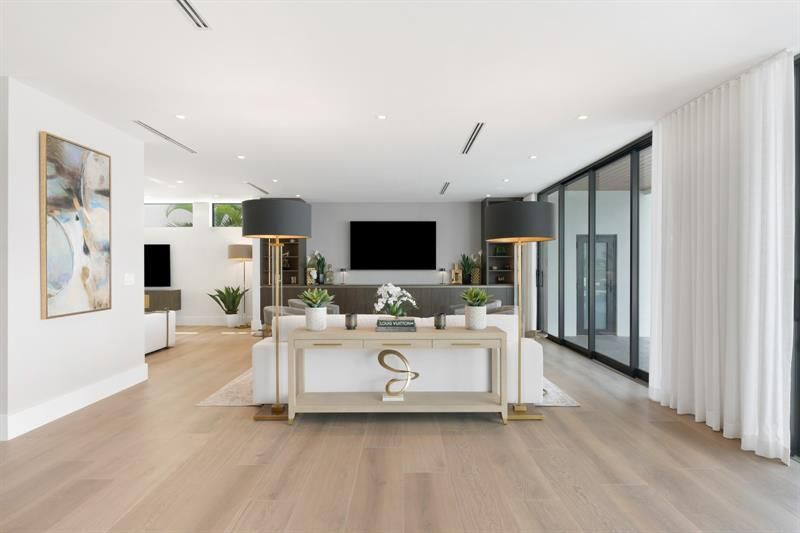 1957 Harbourview Drive, Fort Lauderdale, FL 33316 Photo