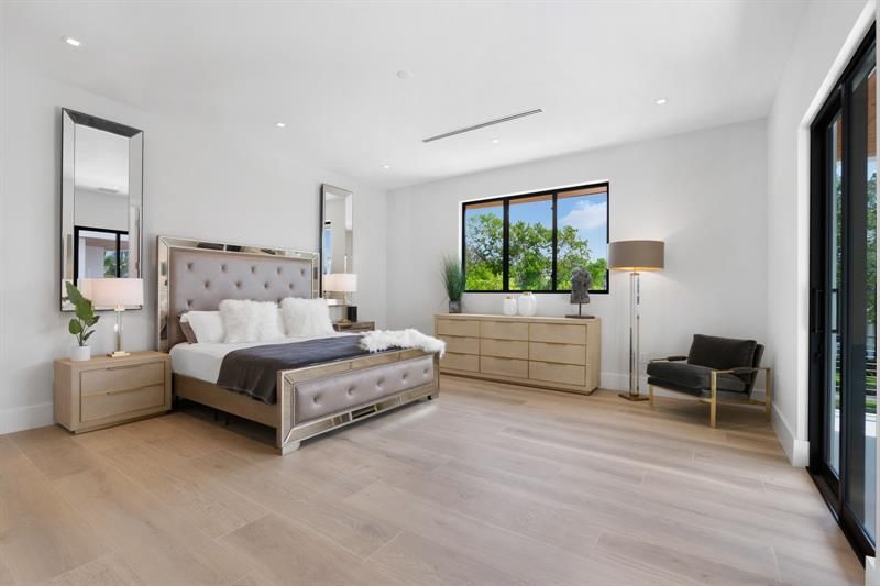 1957 Harbourview Drive, Fort Lauderdale, FL 33316 Photo