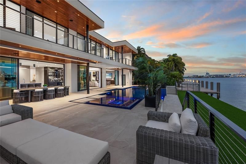 1957 Harbourview Drive, Fort Lauderdale, FL 33316 Photo