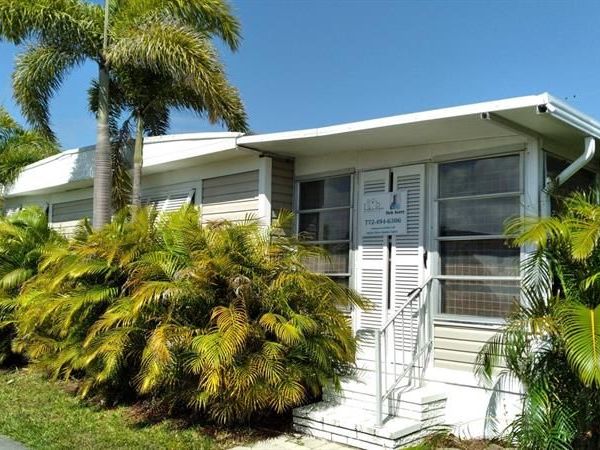 100 N Harbor Dr., Vero Beach, FL 32960