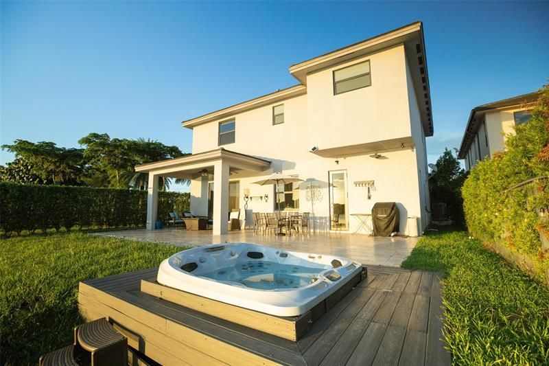 15934 NW 87th Court, Miami Lakes, FL 33018 Photo