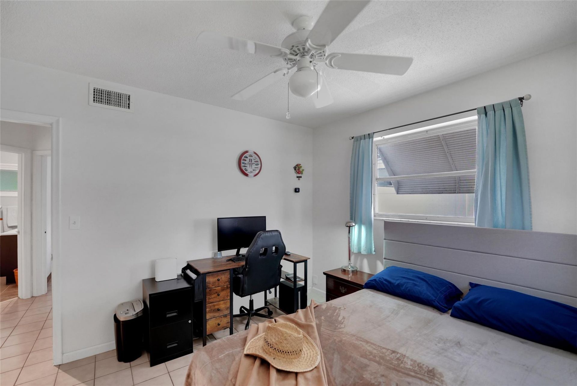 2011 N 31st Avenue, Hollywood, FL 33021 Photo