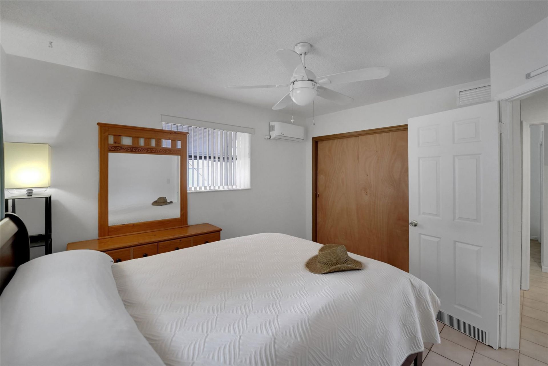 2011 N 31st Avenue, Hollywood, FL 33021 Photo