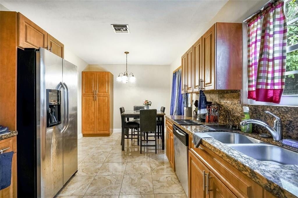 617 Lakeside Harbour, Boynton Beach, FL 33435 Photo