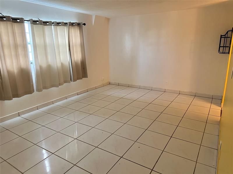 5900 NW 17th Place, Unit 103, Sunrise, FL 33313 Photo