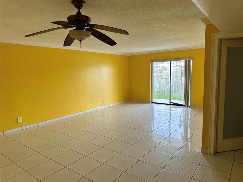 5900 NW 17th Place, Unit 103, Sunrise, FL 33313 Photo