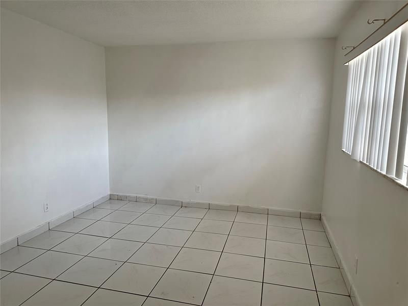 5900 NW 17th Place, Unit 103, Sunrise, FL 33313 Photo