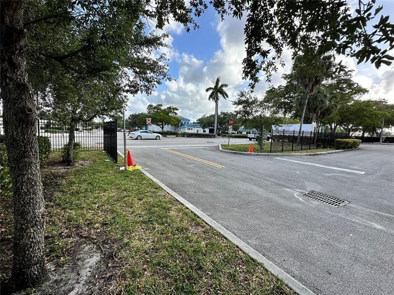5900 NW 17th Place, Unit 103, Sunrise, FL 33313 Photo