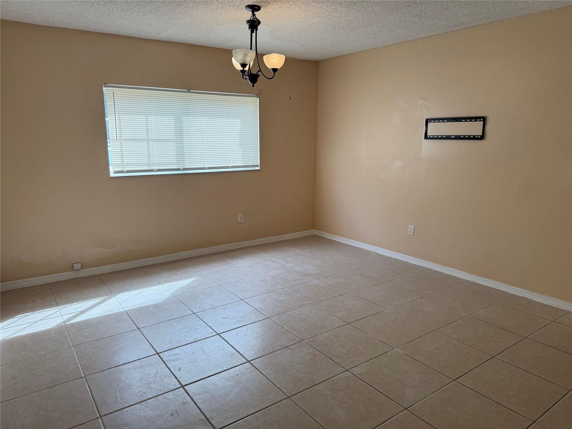 3680 N 56th Avenue, Unit 805-B, Hollywood, FL 33021 Photo