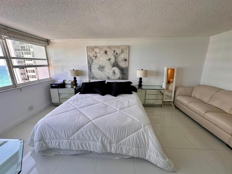 1880 S Ocean Drive, Unit Ts705, Hallandale Beach, FL 33009 Photo