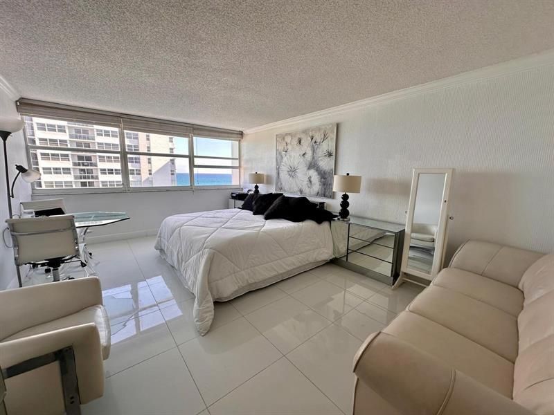 1880 S Ocean Drive, Unit Ts705, Hallandale Beach, FL 33009 Photo