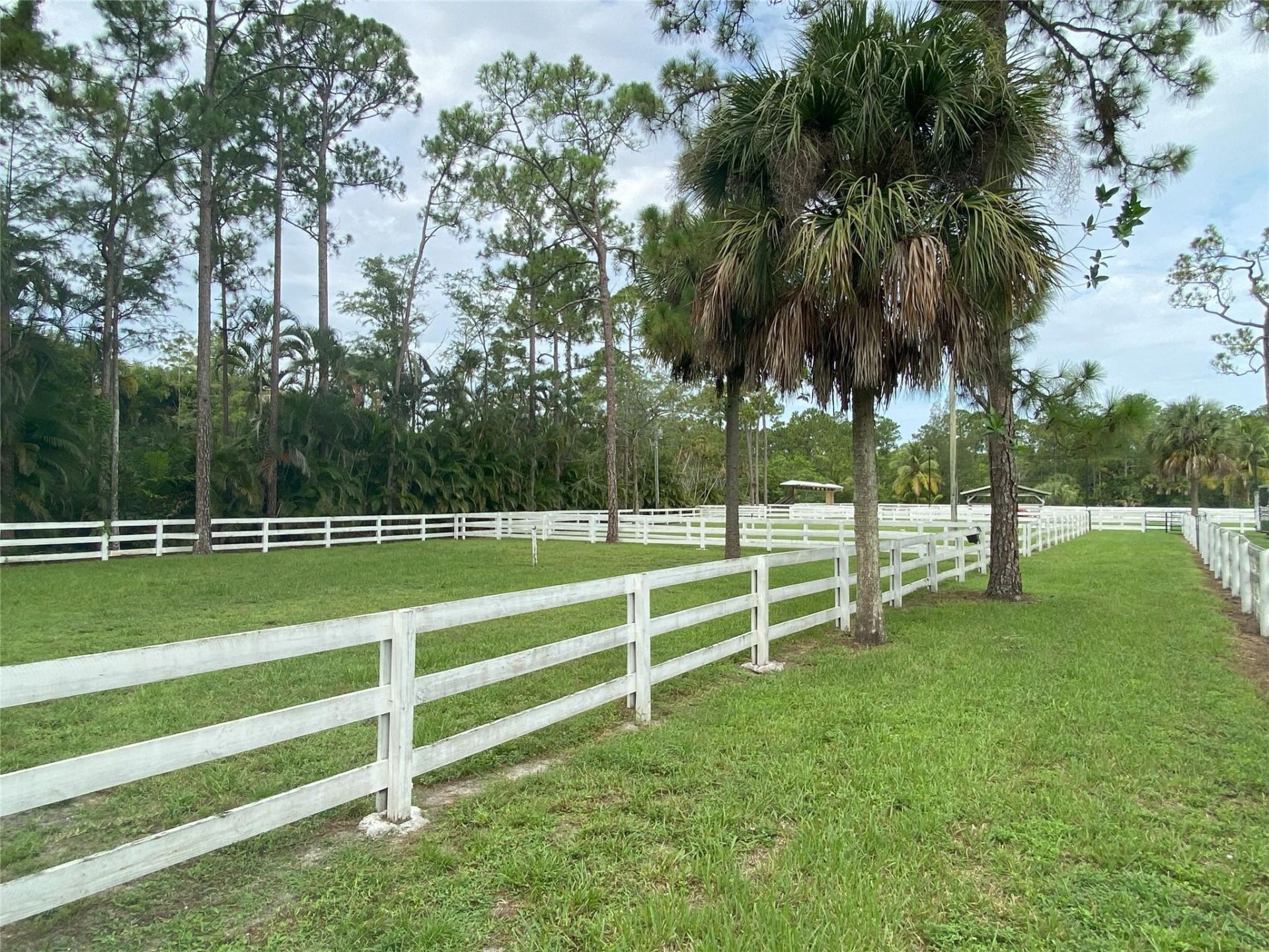 2315 Deer Run Boulevard, Loxahatchee, FL 33470 Photo