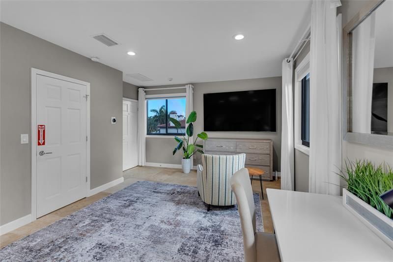 616 Riviera Isle Drive, Fort Lauderdale, FL 33308 Photo