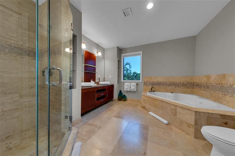 616 Riviera Isle Drive, Fort Lauderdale, FL 33308 Photo