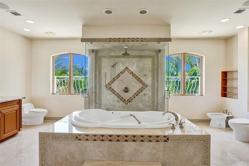 3061 NE 43rd Street, Fort Lauderdale, FL 33308 Photo