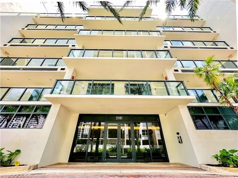 2101 S Surf Road, Unit 2C, Hollywood, FL 33019 Photo