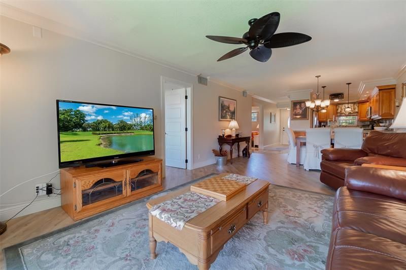 820 S Hollybrook Drive, Unit 209, Pembroke Pines, FL 33025 Photo