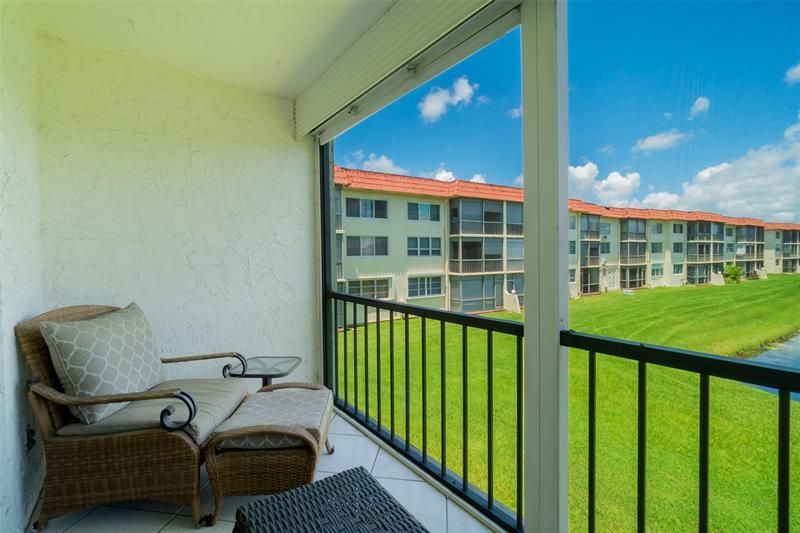 820 S Hollybrook Drive, Unit 209, Pembroke Pines, FL 33025 Photo