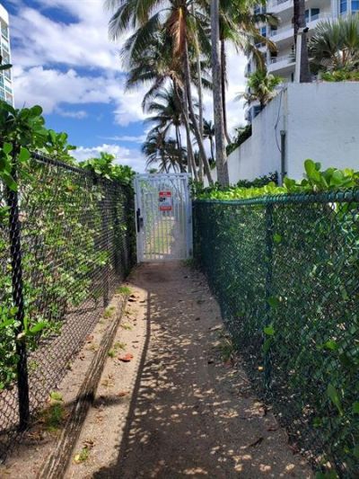 1481 S Ocean Blvd, Unit 308, Lauderdale by the Sea, FL 33062 Photo