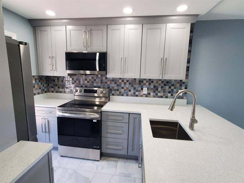 1481 S Ocean Blvd, Unit 308, Lauderdale by the Sea, FL 33062 Photo