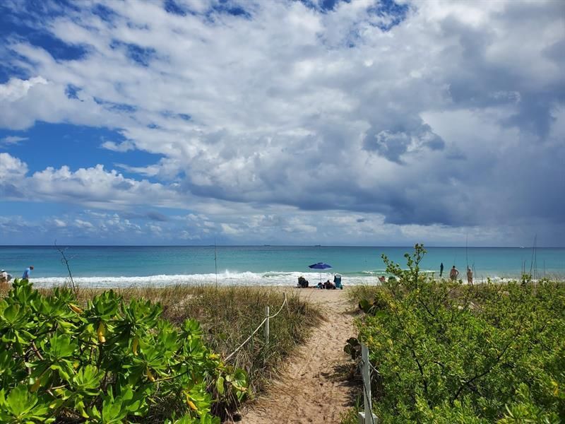 1481 S Ocean Blvd, Unit 308, Lauderdale by the Sea, FL 33062 Photo