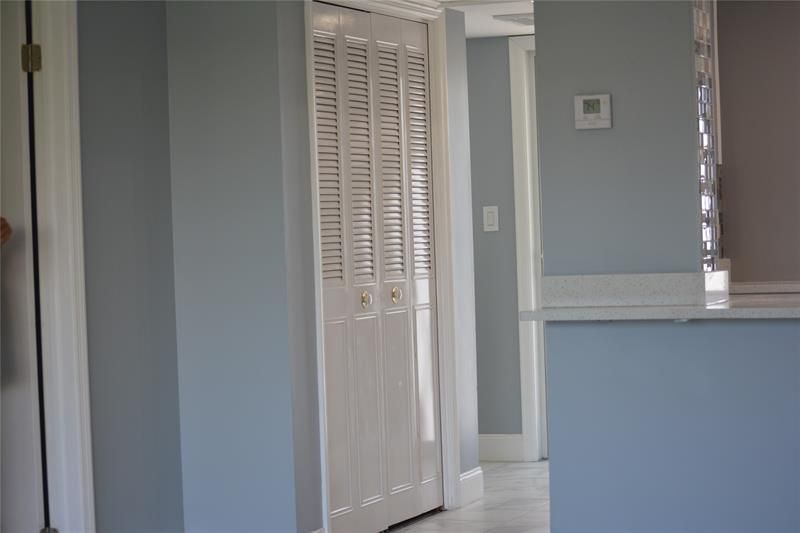 1481 S Ocean Blvd, Unit 308, Lauderdale by the Sea, FL 33062 Photo