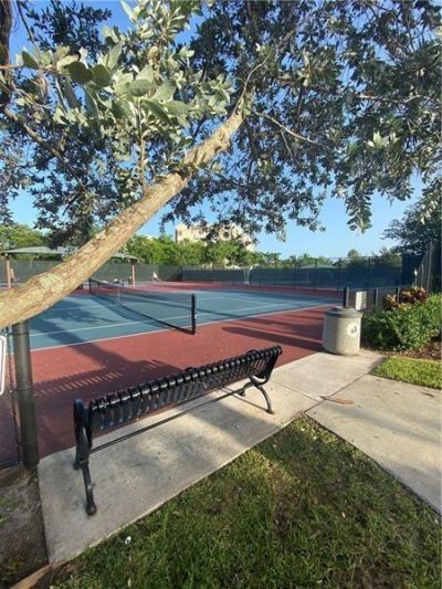 4280 Oaks Terrace, Unit 101, Pompano Beach, FL 33069 Photo