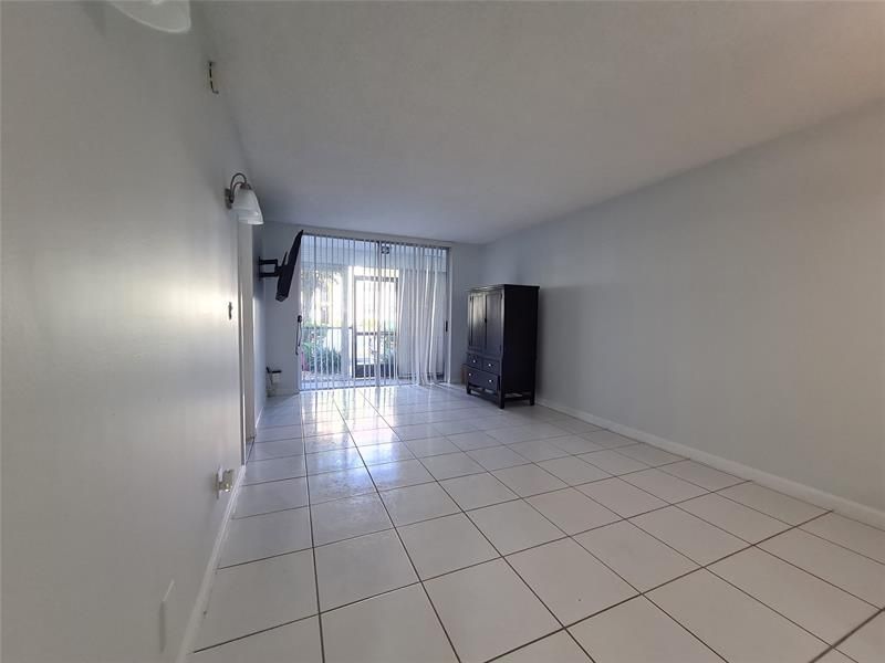 5321 NE 24 Terrace, Unit 108, Fort Lauderdale, FL 33308 Photo