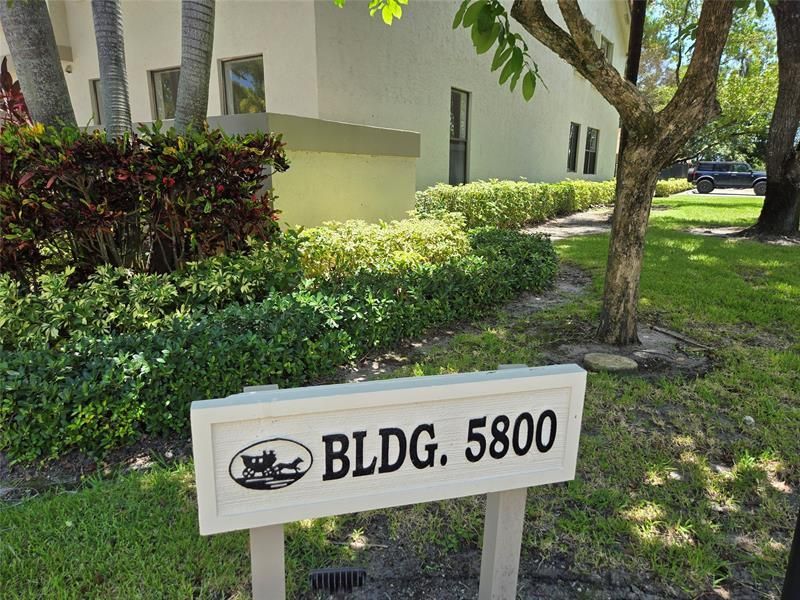 5800 Coach House Cir, Unit D, Boca Raton, FL 33486 Photo