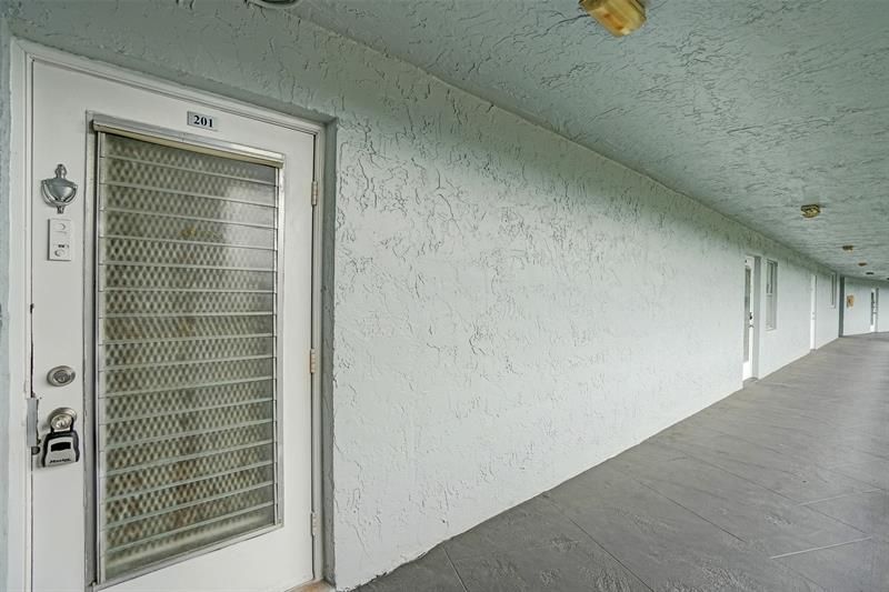 9351 Lime Bay Blvd, Unit 201, Tamarac, FL 33321 Photo