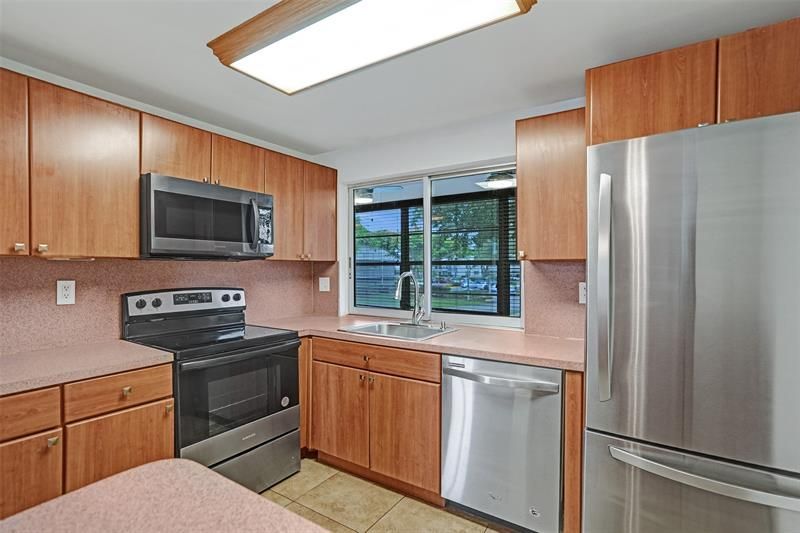 9351 Lime Bay Blvd, Unit 201, Tamarac, FL 33321 Photo