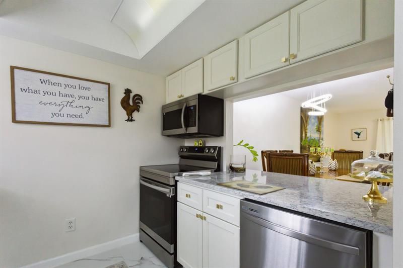 368 Waterside Dr, Hypoluxo, FL 33462 Photo