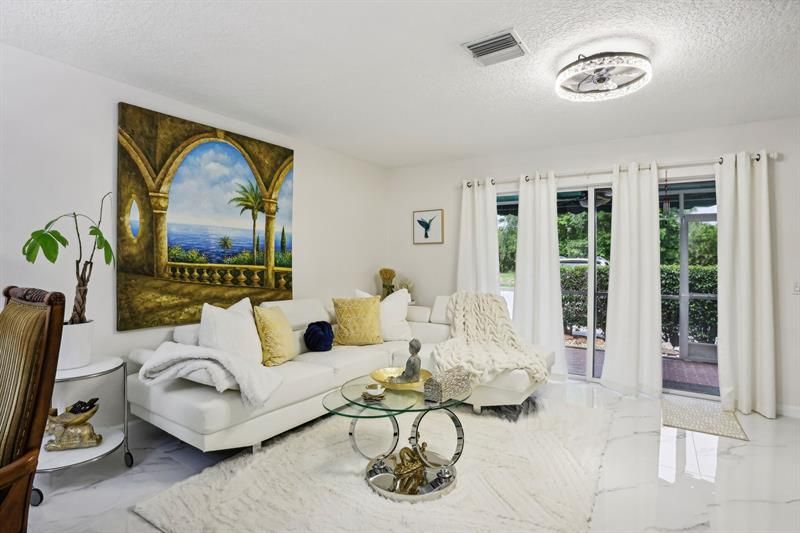 368 Waterside Dr, Hypoluxo, FL 33462 Photo