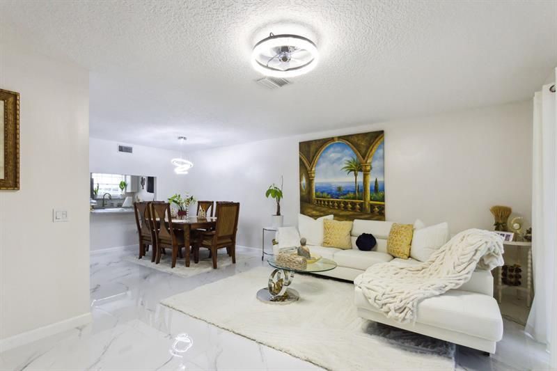 368 Waterside Dr, Hypoluxo, FL 33462 Photo