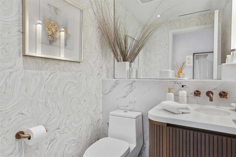 525 N Fort Lauderdale Beach Boulevard, Unit 1103, Fort Lauderdale, FL 33304 Photo