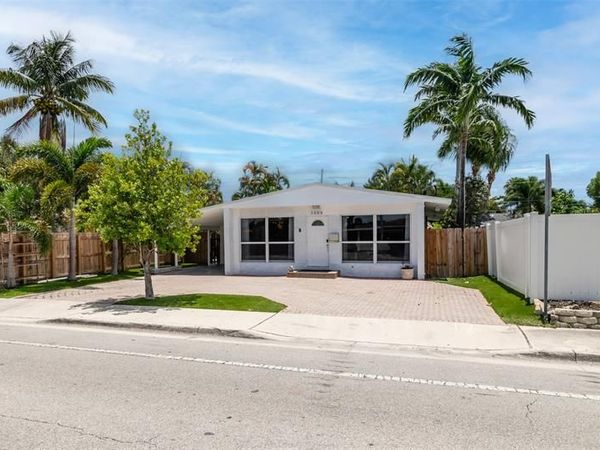 1606 NE 15TH AV, Unit 1606, Fort Lauderdale, FL 33305